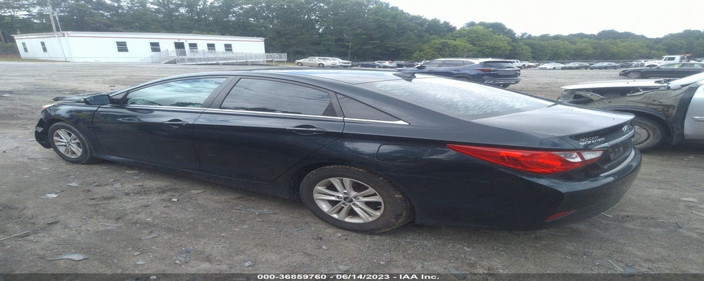 5NPEB4AC3EH933577 2014 HYUNDAI SONATA photo no. 3