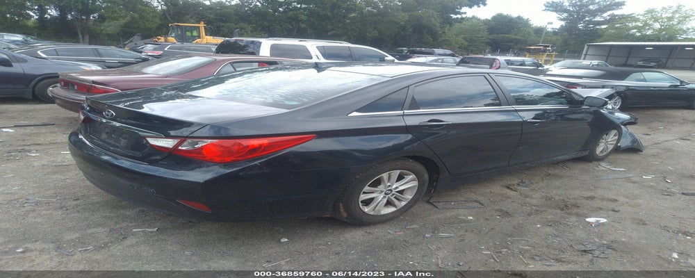 5NPEB4AC3EH933577 2014 HYUNDAI SONATA photo no. 4
