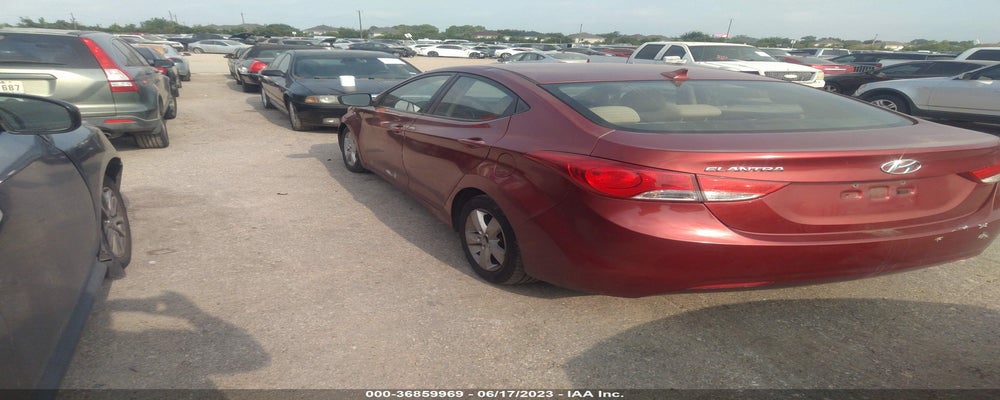 5NPDH4AE3DH311314 2013 HYUNDAI ELANTRA photo no. 3