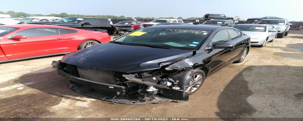 KMHD84LF3HU429697 2017 HYUNDAI ELANTRA photo no. 2