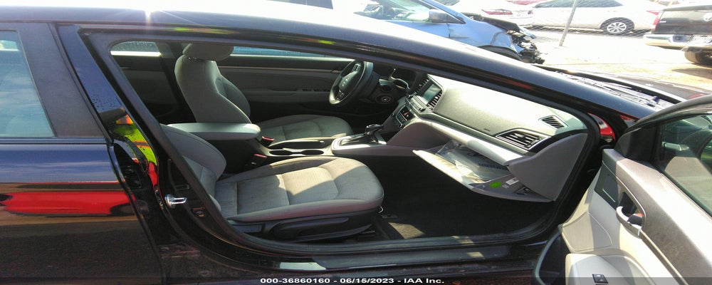 KMHD84LF3HU429697 2017 HYUNDAI ELANTRA photo no. 5