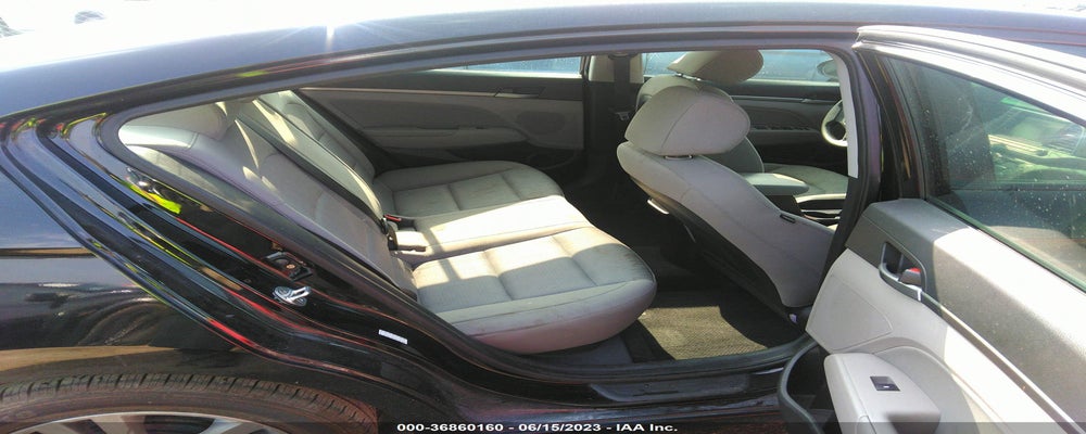 KMHD84LF3HU429697 2017 HYUNDAI ELANTRA photo no. 8