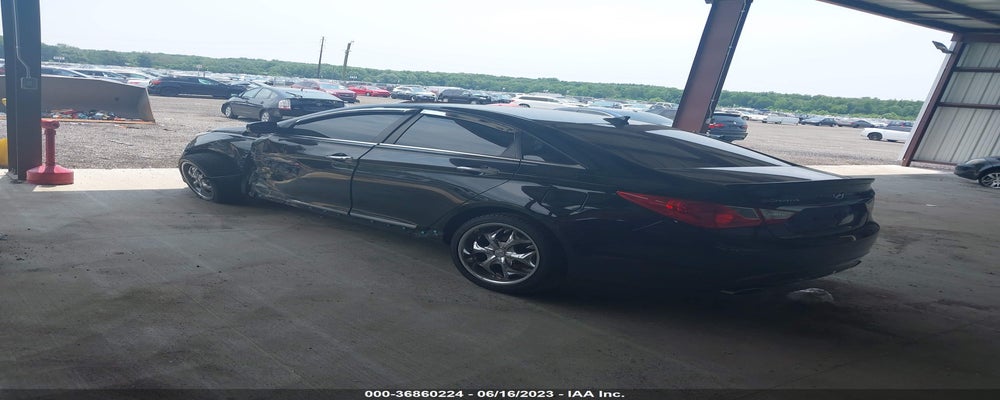 5NPEC4AC3BH292584 2011 HYUNDAI SONATA photo no. 3
