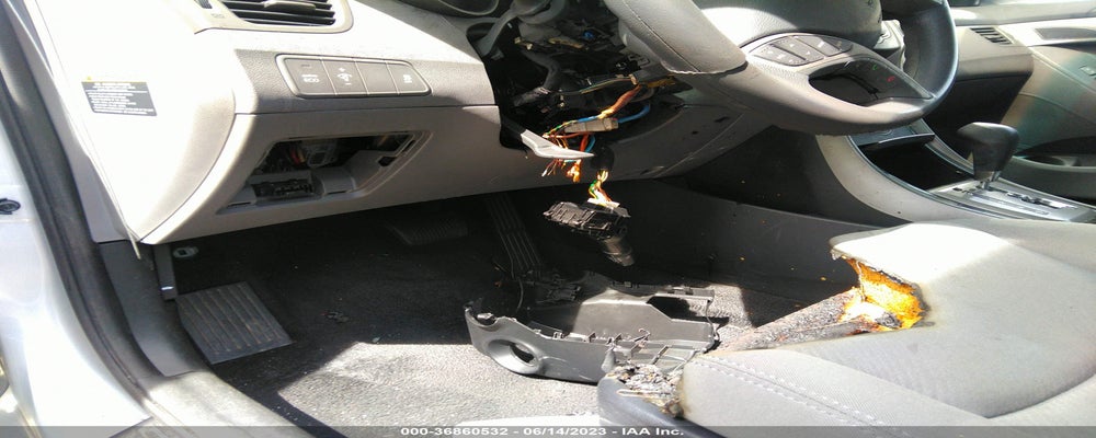 KMHDH4AE7DU551595 2013 HYUNDAI ELANTRA photo no. 6