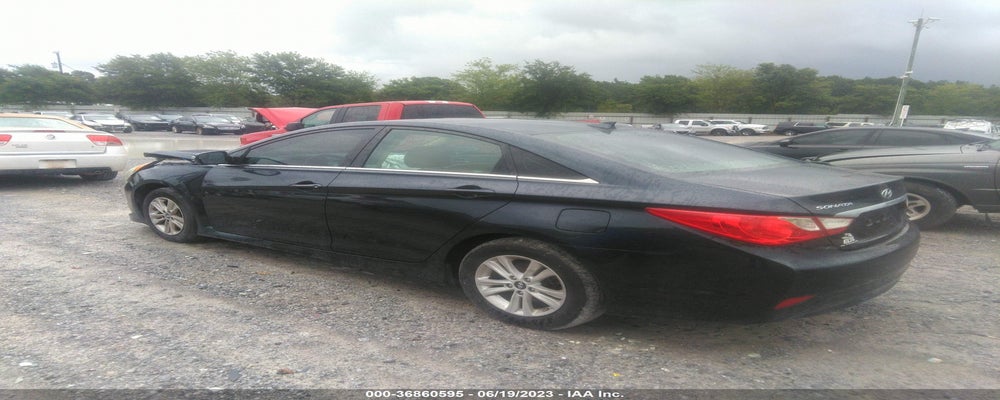 5NPEB4AC2EH885389 2014 HYUNDAI SONATA photo no. 3