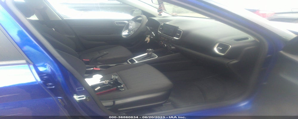 KMHRB8A31NU180657 2022 HYUNDAI VENUE photo no. 5