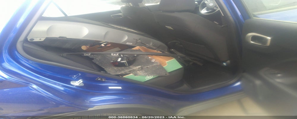KMHRB8A31NU180657 2022 HYUNDAI VENUE photo no. 8