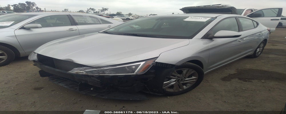 KMHD84LF9KU737979 2019 HYUNDAI ELANTRA photo no. 2