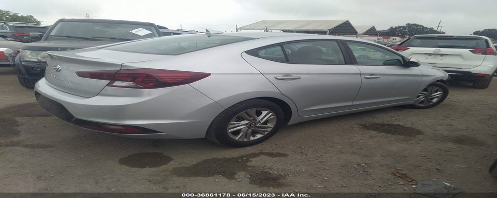 KMHD84LF9KU737979 2019 HYUNDAI ELANTRA photo no. 4