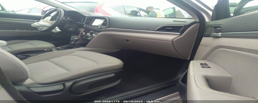 KMHD84LF9KU737979 2019 HYUNDAI ELANTRA photo no. 5