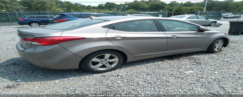 5NPDH4AE8BH049514 2011 HYUNDAI ELANTRA photo no. 4