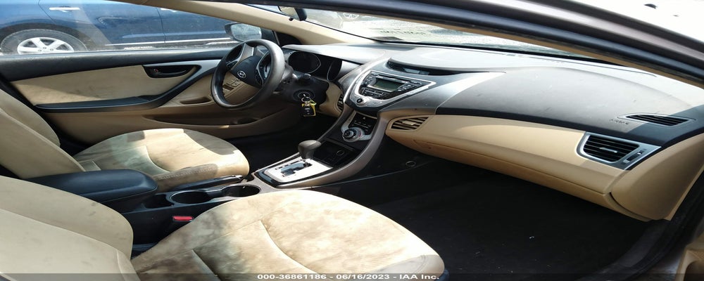 5NPDH4AE8BH049514 2011 HYUNDAI ELANTRA photo no. 5