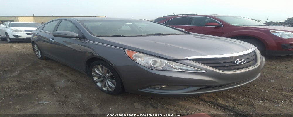 5NPEC4AC3DH807053 2013 HYUNDAI SONATA photo no. 2