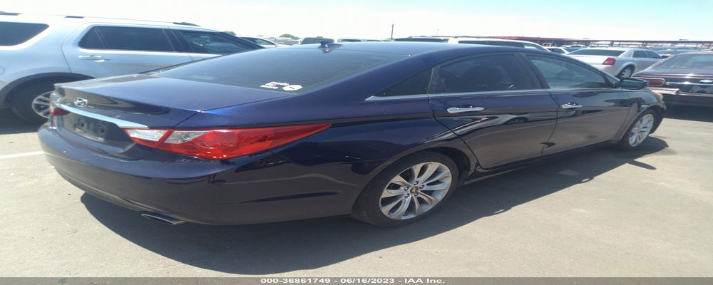 5NPEC4AC3DH805111 2013 HYUNDAI SONATA photo no. 4