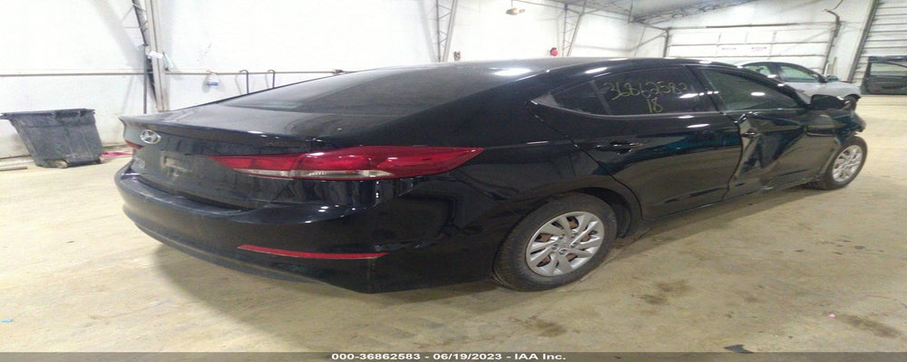 5NPD74LF6JH228996 2018 HYUNDAI ELANTRA photo no. 4