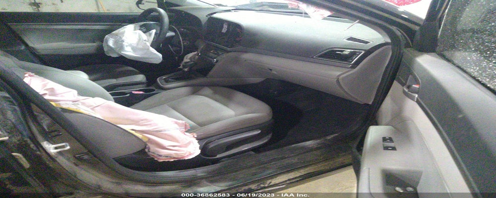 5NPD74LF6JH228996 2018 HYUNDAI ELANTRA photo no. 5