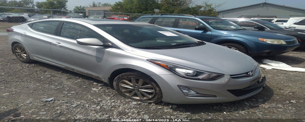 5NPDH4AEXFH613671 2015 HYUNDAI ELANTRA photo no. 13