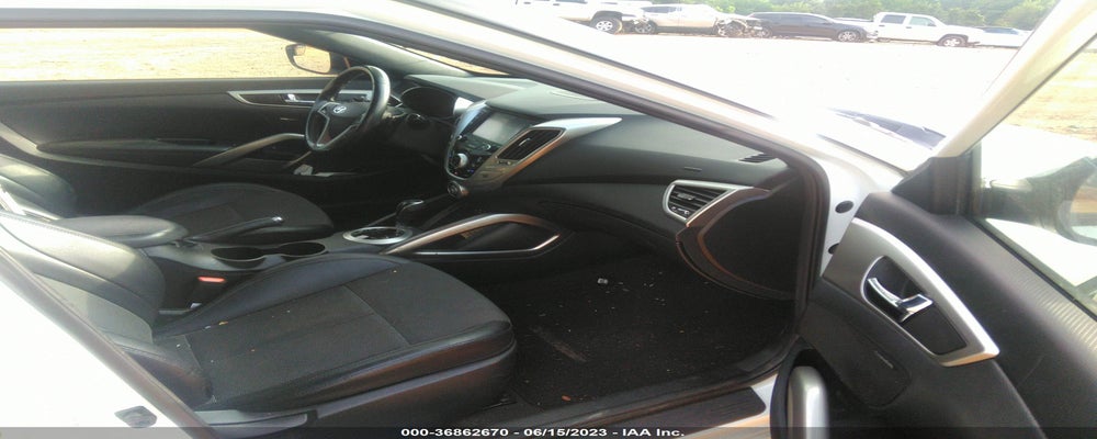 KMHTC6AD6GU250270 2016 HYUNDAI VELOSTER photo no. 5