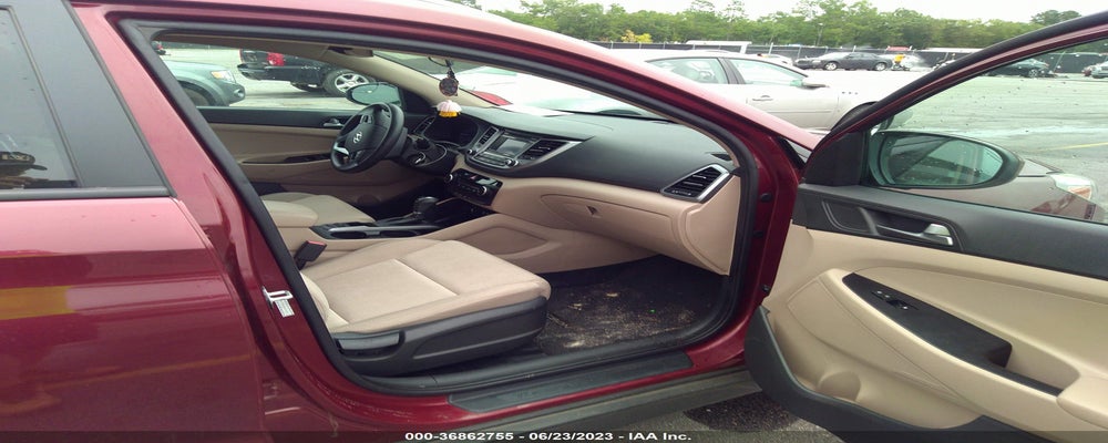KM8J33A43GU023429 2016 HYUNDAI TUCSON photo no. 5