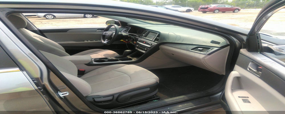 5NPE24AF9KH806225 2019 HYUNDAI SONATA photo no. 5