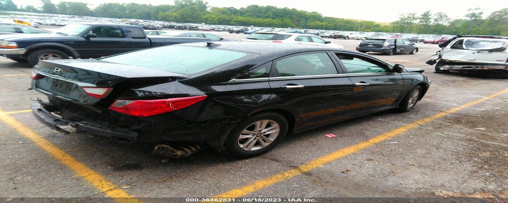 5NPEB4AC5EH947948 2014 HYUNDAI SONATA photo no. 4