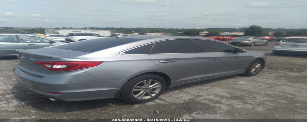 5NPE24AFXFH057201 2015 HYUNDAI SONATA photo no. 4