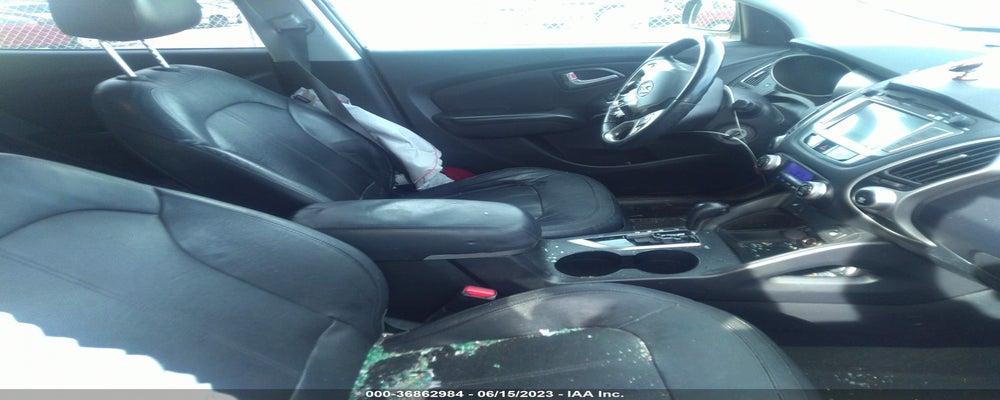 KM8JU3AC0CU435354 2012 HYUNDAI TUCSON photo no. 5