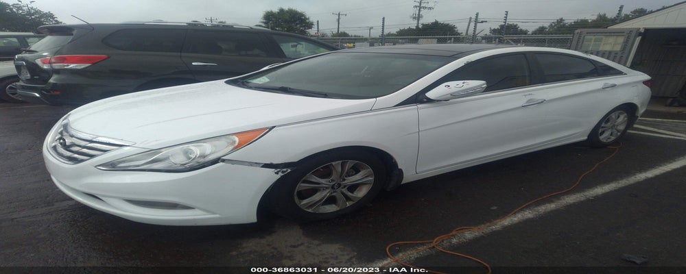 5NPEC4AC4DH647880 2013 HYUNDAI SONATA photo no. 2