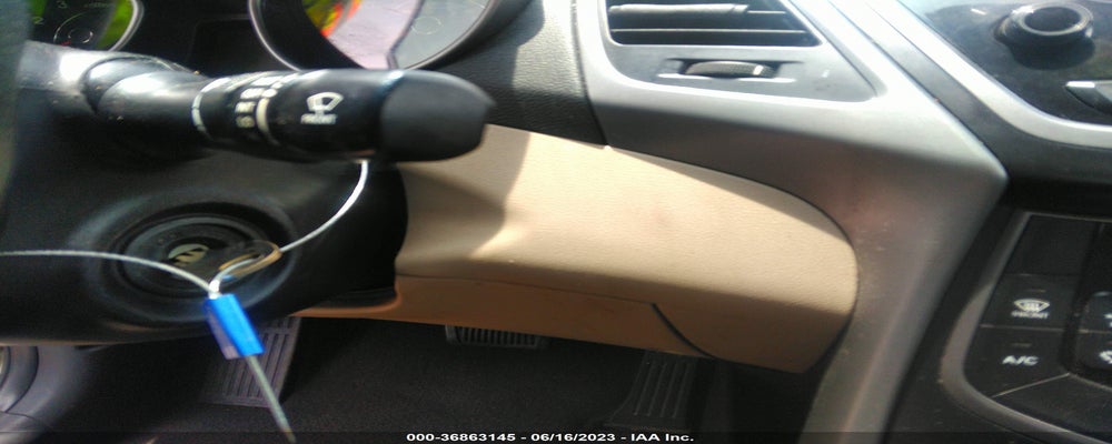 5NPDH4AEXFH563306 2015 HYUNDAI ELANTRA photo no. 11