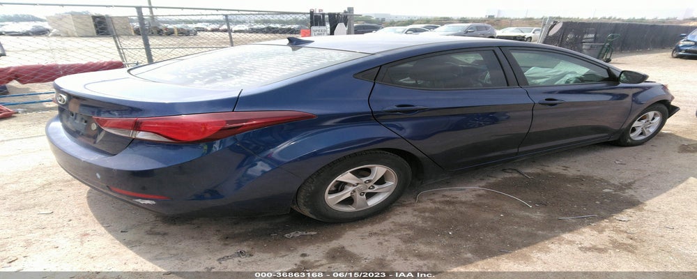 5NPDH4AE7FH554644 2015 HYUNDAI ELANTRA photo no. 4