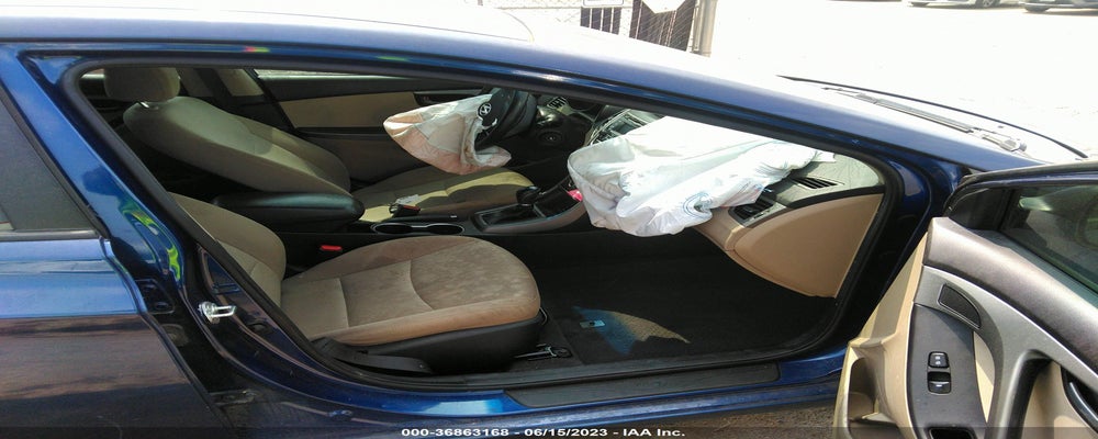 5NPDH4AE7FH554644 2015 HYUNDAI ELANTRA photo no. 5