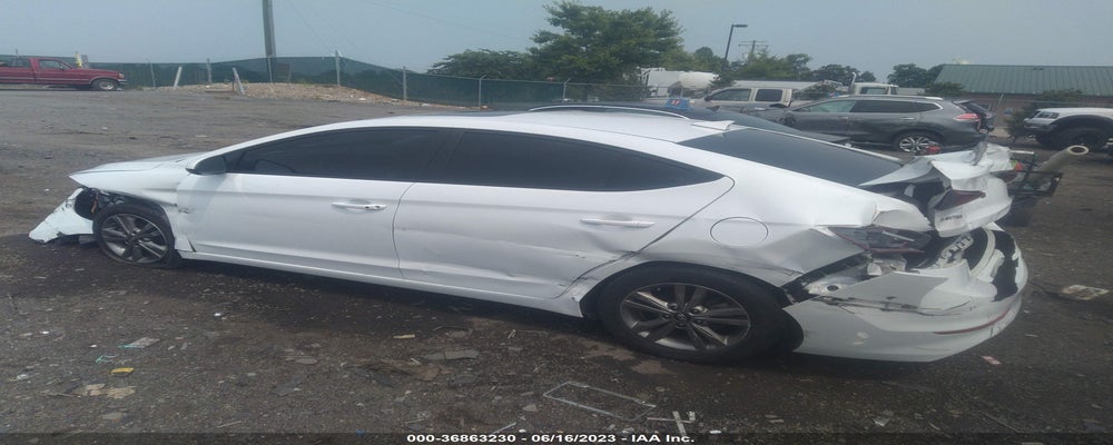 5NPD84LF6JH348116 2018 HYUNDAI ELANTRA photo no. 3