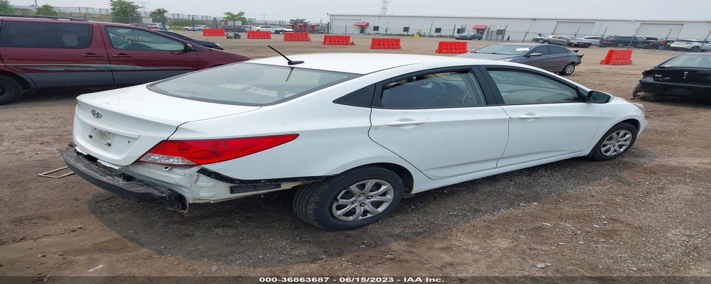 KMHCT4AE9DU393478 2013 HYUNDAI ACCENT photo no. 4