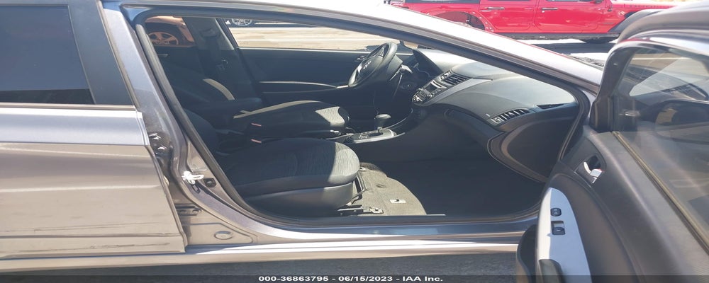 KMHCT5AE5FU201000 2015 HYUNDAI ACCENT photo no. 5