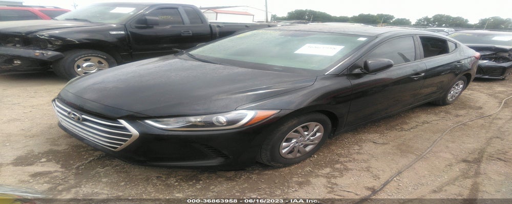 KMHD74LF9HU329798 2017 HYUNDAI ELANTRA photo no. 2