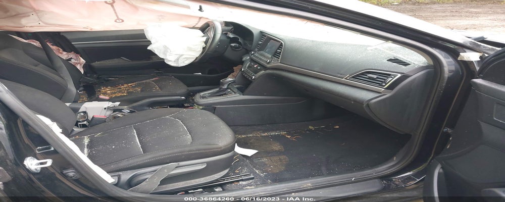 5NPD84LF2JH370596 2018 HYUNDAI ELANTRA photo no. 5