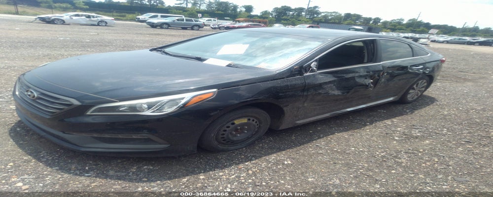 5NPE34AFXGH425889 2016 HYUNDAI SONATA photo no. 2