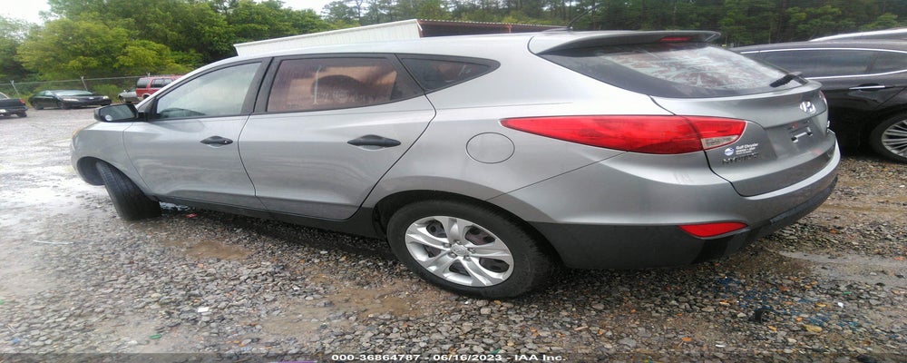 KM8JT3AB3BU145487 2011 HYUNDAI TUCSON photo no. 3