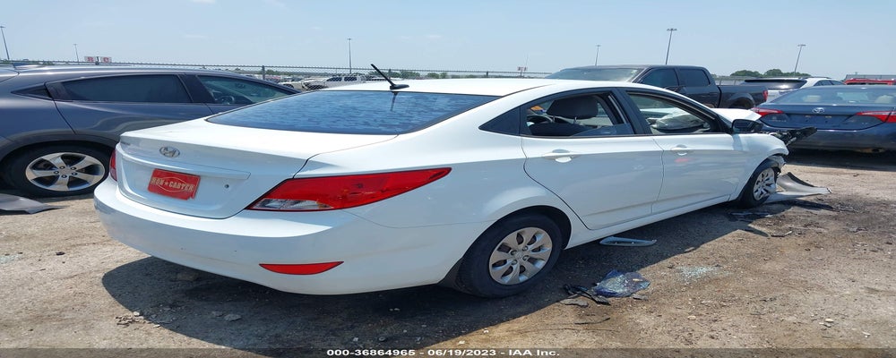 KMHCT4AE8FU916329 2015 HYUNDAI ACCENT photo no. 4
