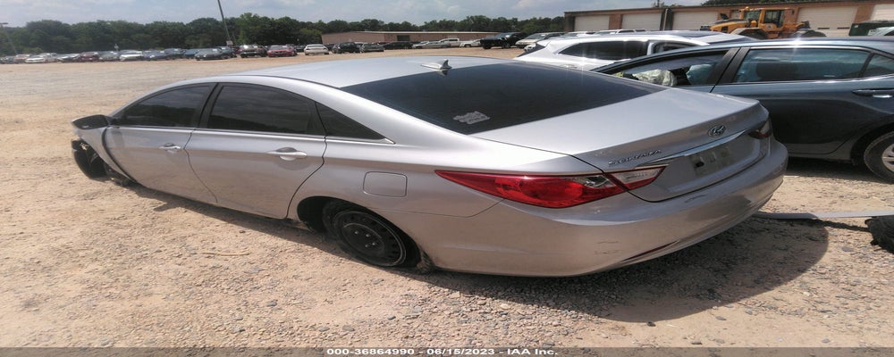 5NPEB4AC7BH224341 2011 HYUNDAI SONATA photo no. 3