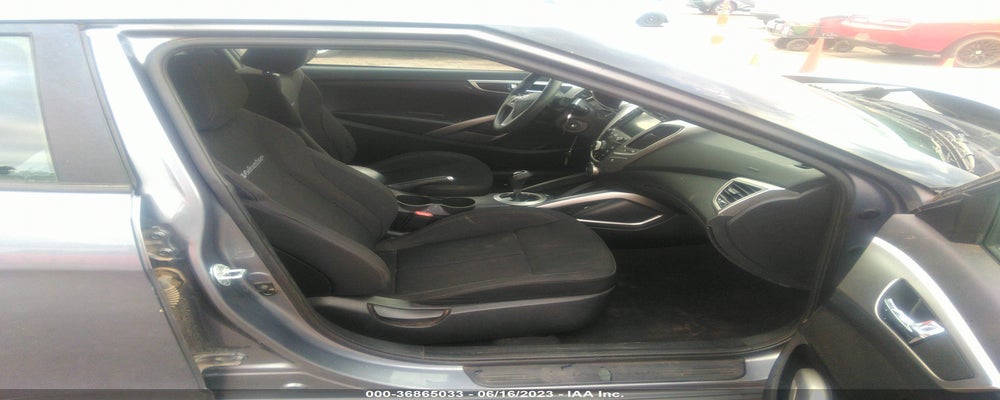 KMHTC6AD5GU274236 2016 HYUNDAI VELOSTER photo no. 5