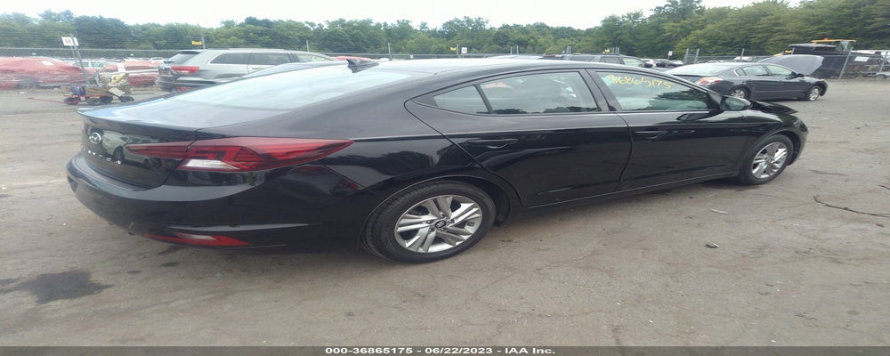 KMHD84LF7LU004413 2020 HYUNDAI ELANTRA photo no. 4