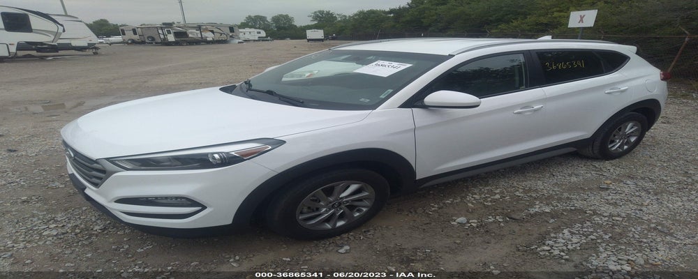 KM8J33A47JU627606 2018 HYUNDAI TUCSON photo no. 2
