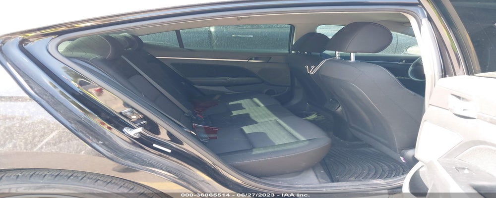 KMHD84LF1JU588871 2018 HYUNDAI ELANTRA photo no. 8