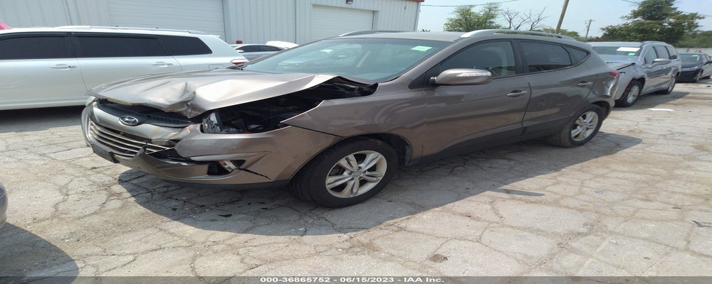 KM8JU3AC4DU548046 2013 HYUNDAI TUCSON photo no. 2
