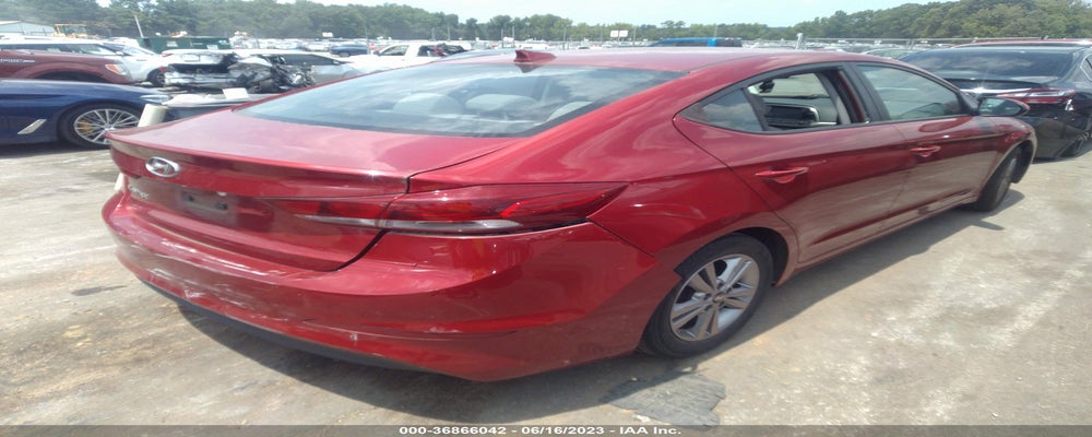 KMHD84LF7HU222505 2017 HYUNDAI ELANTRA photo no. 4