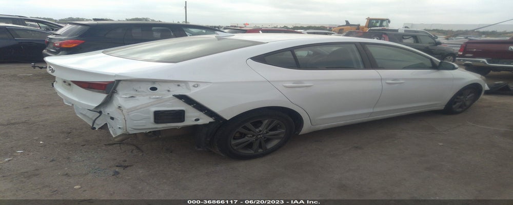 5NPD84LF9JH265764 2018 HYUNDAI ELANTRA photo no. 4