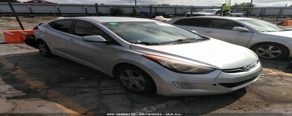KMHDH4AE8DU844969 2013 HYUNDAI ELANTRA photo no. 3