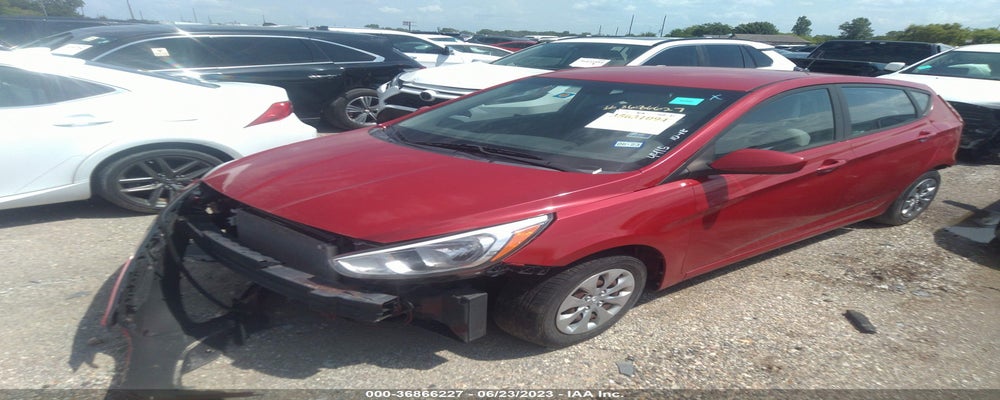 KMHCT5AE7HU299806 2017 HYUNDAI ACCENT photo no. 2