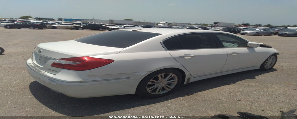 KMHGC4DD7CU186588 2012 HYUNDAI GENESIS photo no. 4